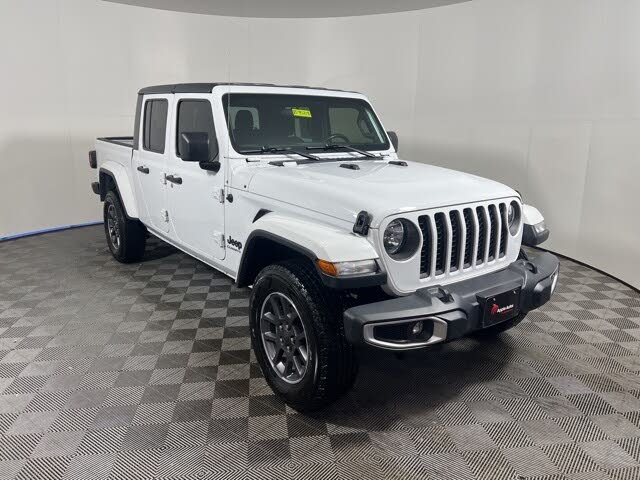 2020 Jeep Gladiator Sport Altitude Crew Cab 4WD
