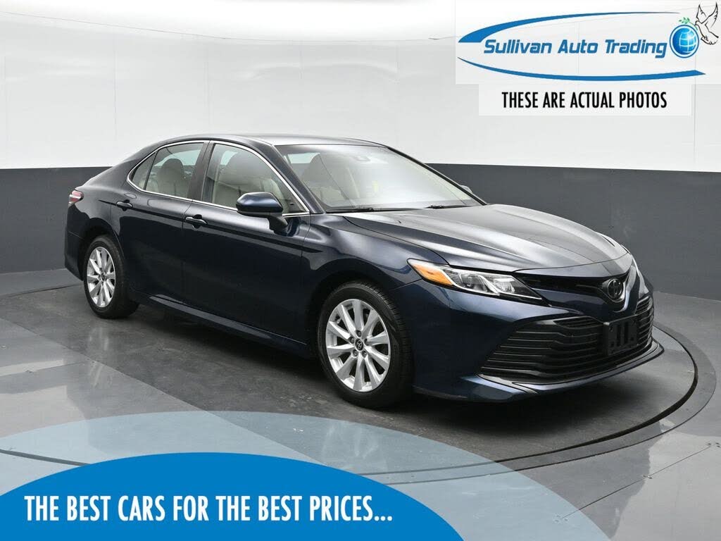 2020 Toyota Camry LE FWD