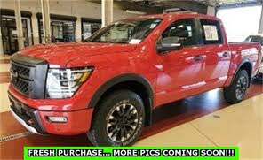 Nissan Titan PRO-4X Crew Cab 4WD