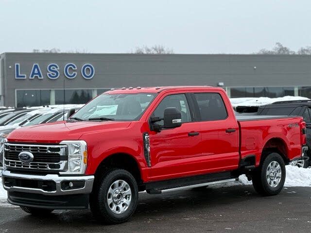 2023 Ford F-250 Super Duty XLT Crew Cab 4WD