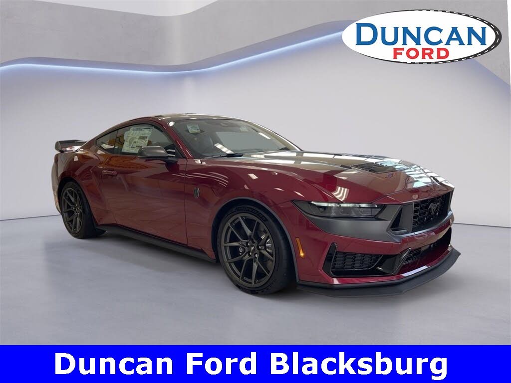 2025 Ford Mustang Dark Horse Fastback RWD