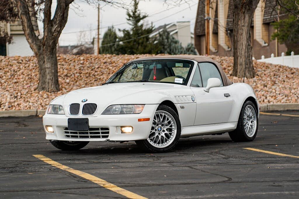 2001 BMW Z3 3.0i Roadster RWD
