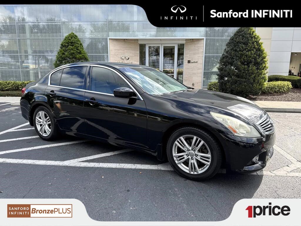 2012 INFINITI G37 Journey Sedan RWD