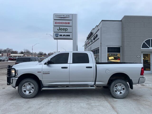 2015 RAM 2500 Tradesman Crew Cab 4WD