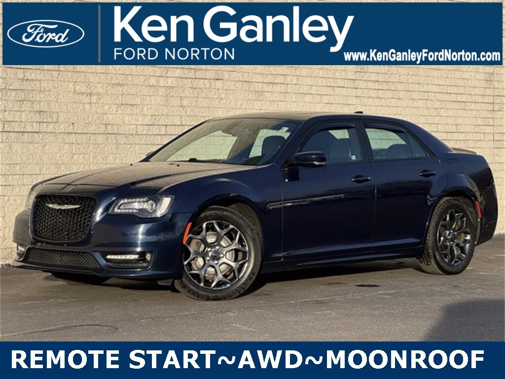 2017 Chrysler 300 S AWD