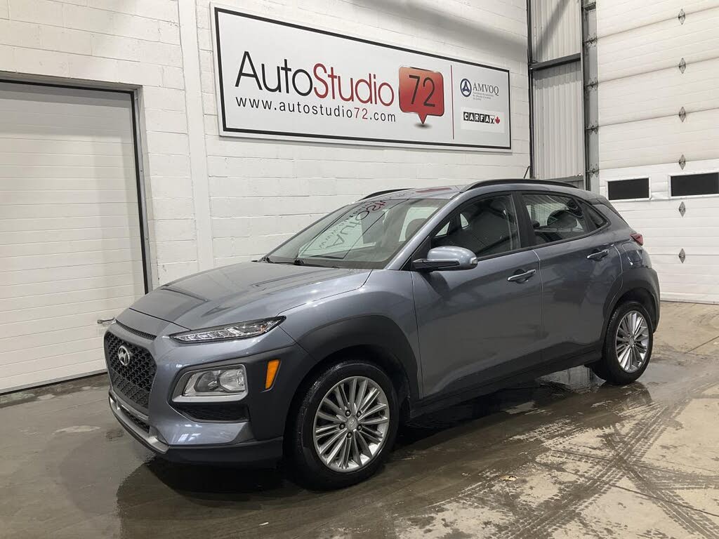 Hyundai Kona SEL FWD 2021