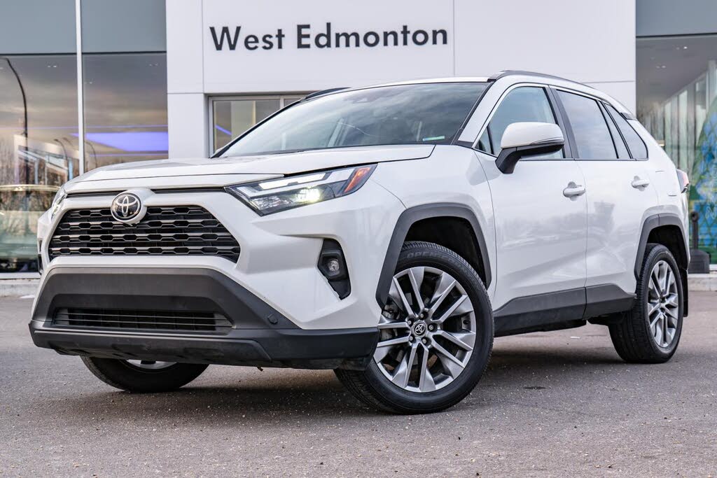 2022 Toyota RAV4 XLE AWD
