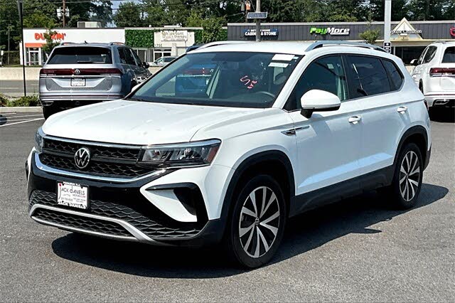 2022 Volkswagen Taos SE 4Motion