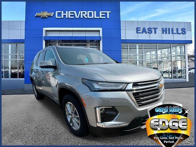 2023 Chevrolet Traverse LT Cloth AWD