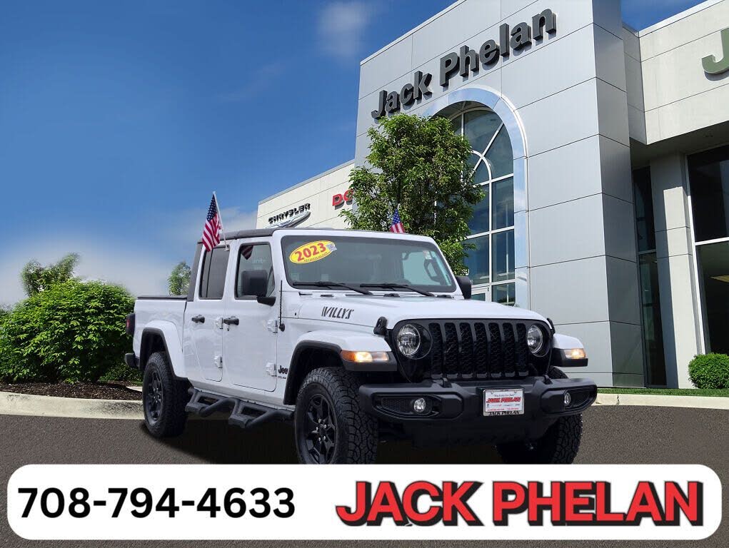 2023 Jeep Gladiator Willys Crew Cab 4WD