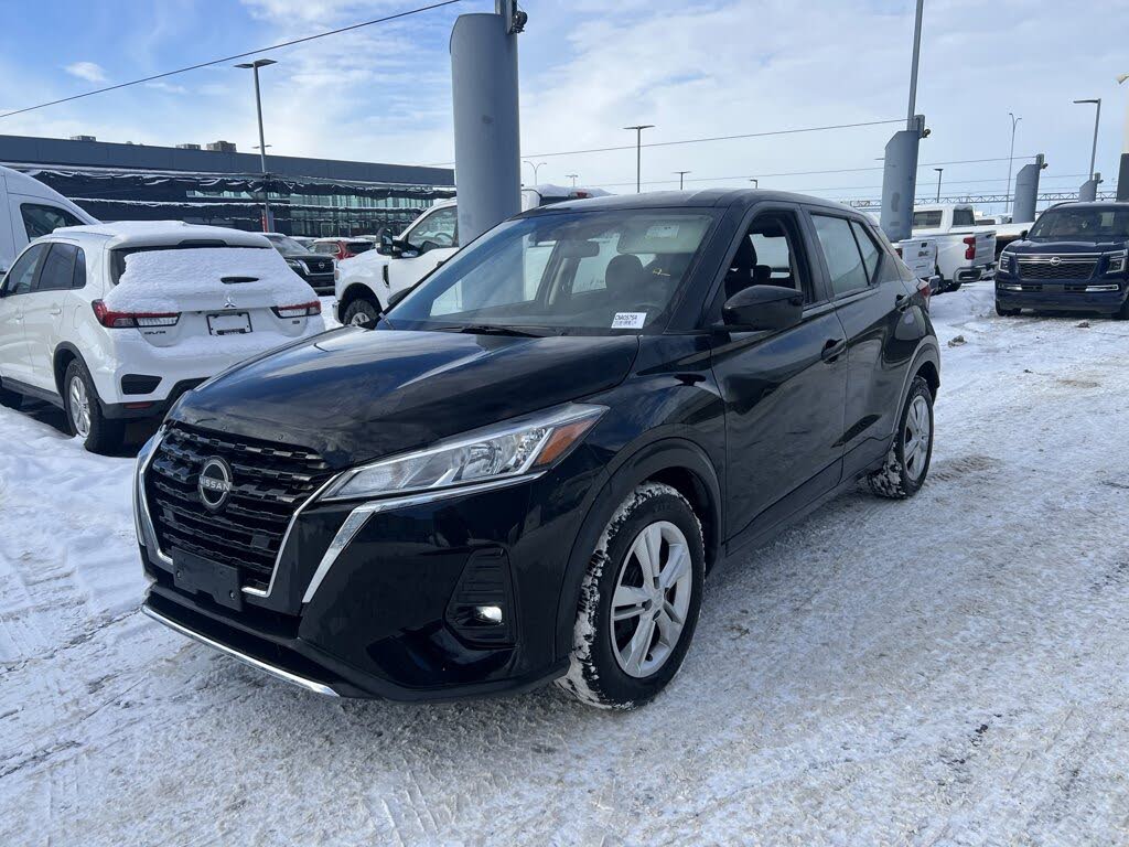 2023 Nissan Kicks S FWD