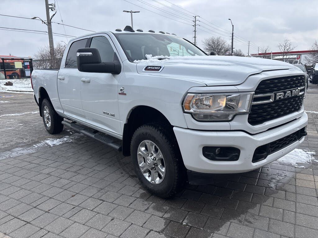 RAM 3500 Big Horn Crew Cab 4WD 2023