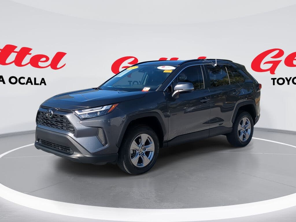 2023 Toyota RAV4 XLE FWD