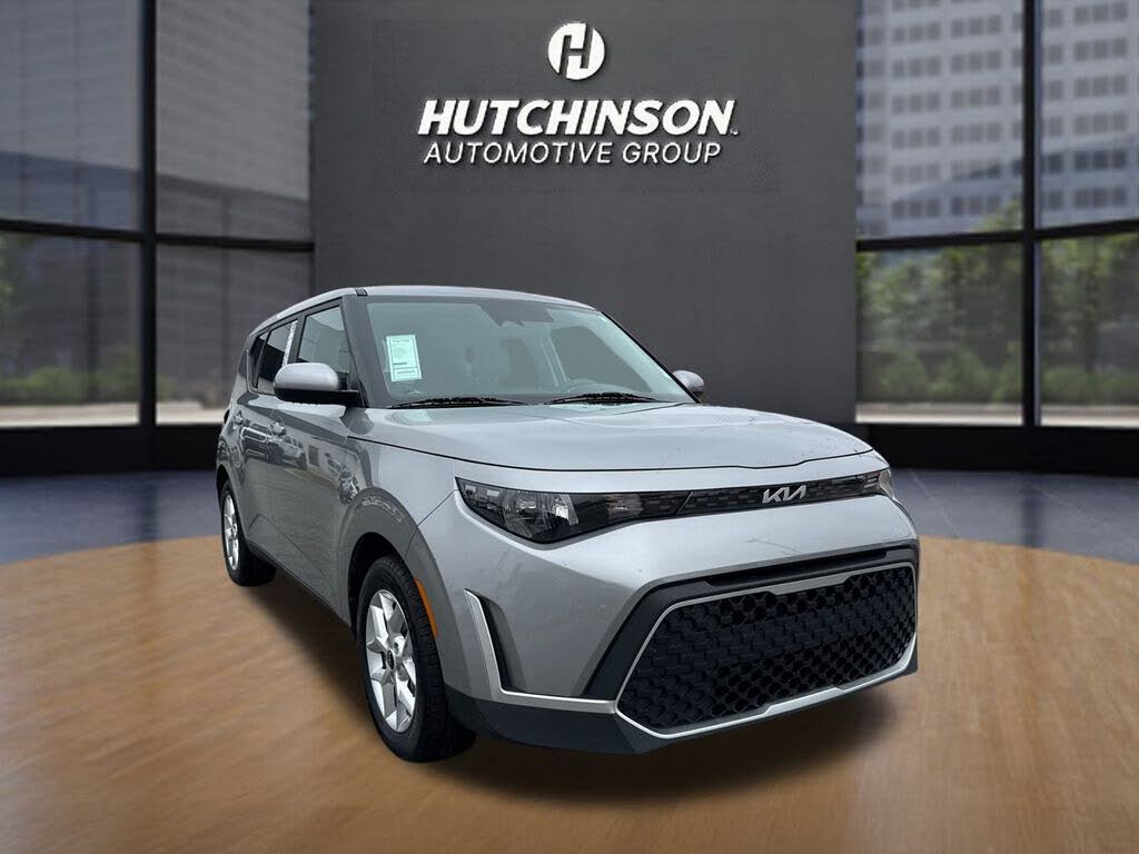 2024 Kia Soul LX FWD