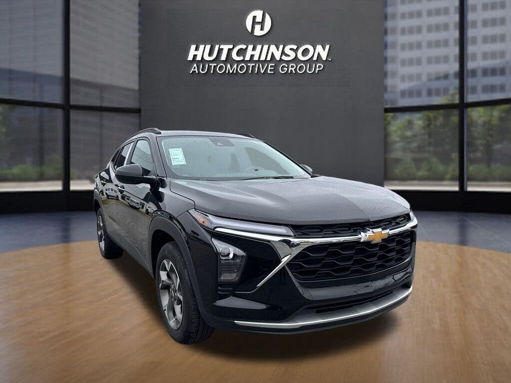 2025 Chevrolet Trax LT FWD