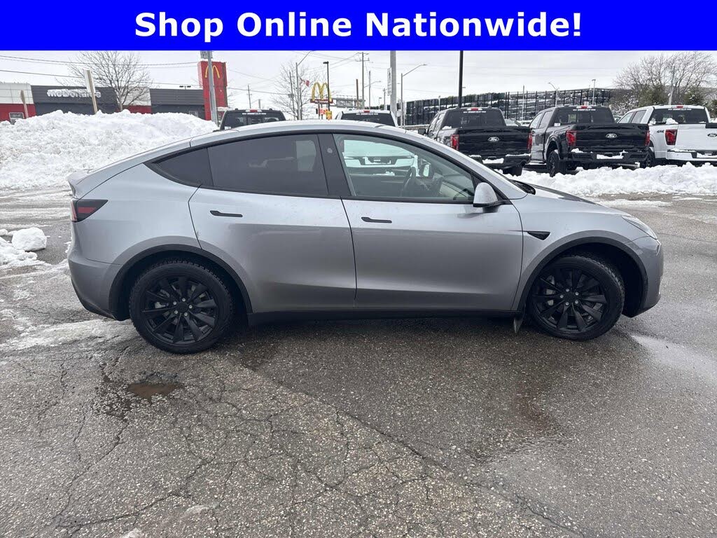 2025 Tesla Model Y Long Range AWD