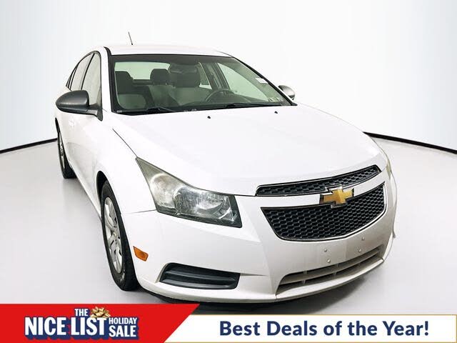 2012 Chevrolet Cruze LS Sedan FWD