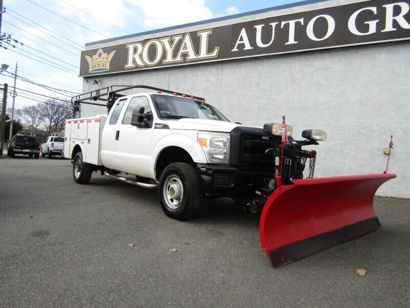 2015 Ford F-350 Super Duty XL Crew Cab 4WD