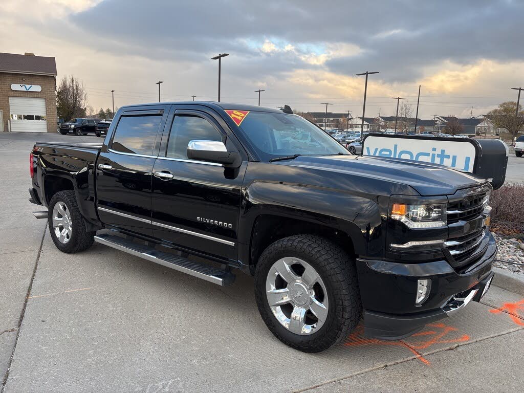 2018 Chevrolet Silverado 1500 LTZ Crew Cab 4WD