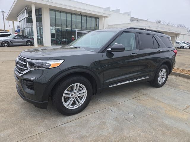 2022 Ford Explorer XLT RWD
