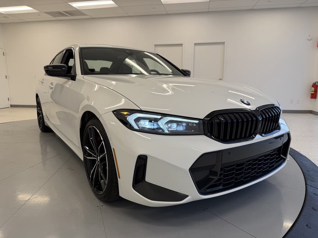 2023 BMW 3 Series 330i xDrive AWD