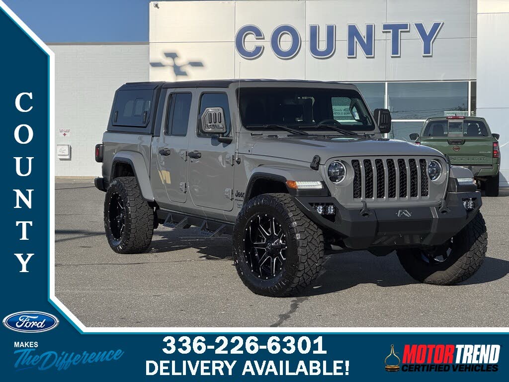 2023 Jeep Gladiator Sport S Crew Cab 4WD