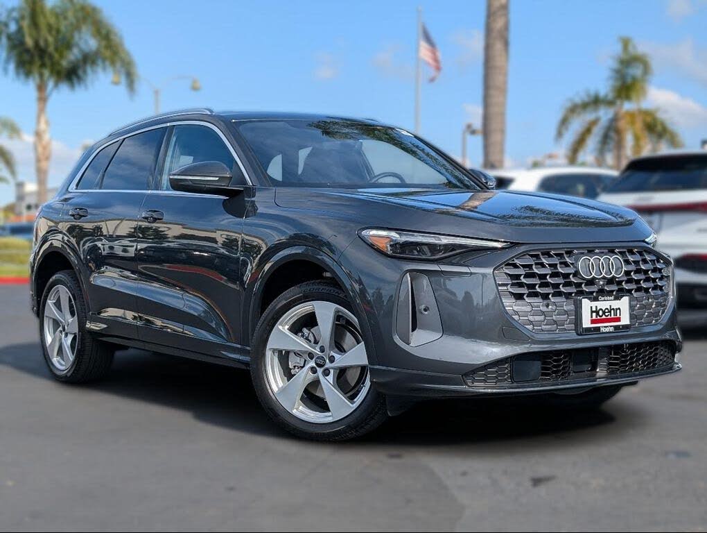 2025 Audi Q5 quattro Premium Plus 40 TFSI