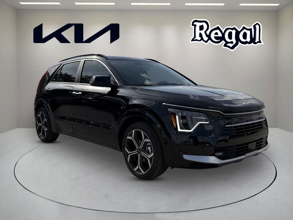 2025 Kia Niro SX Touring FWD