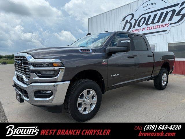 2025 RAM 3500 Big Horn Crew Cab 4WD