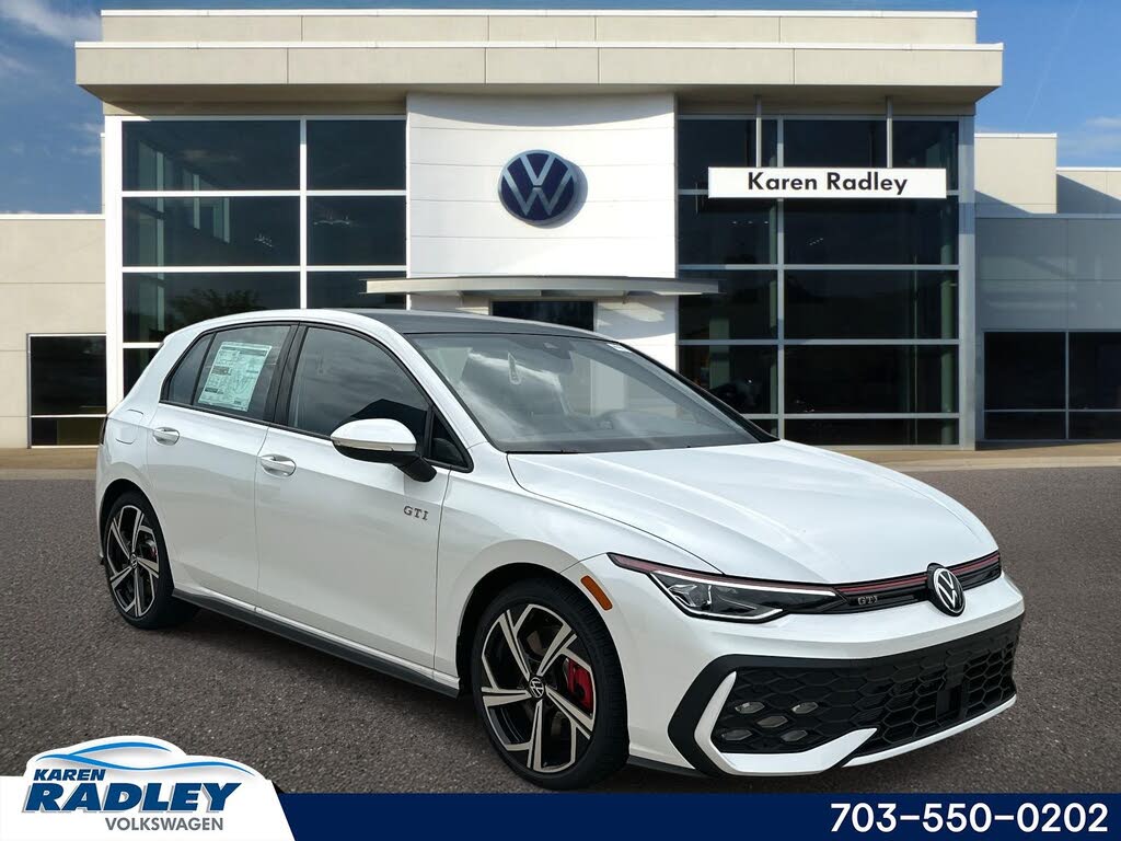 2025 Volkswagen Golf GTI SE FWD