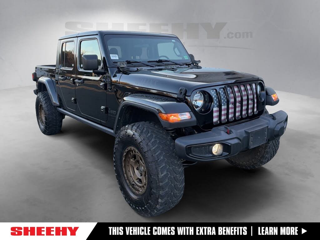 2021 Jeep Gladiator Willys Crew Cab 4WD