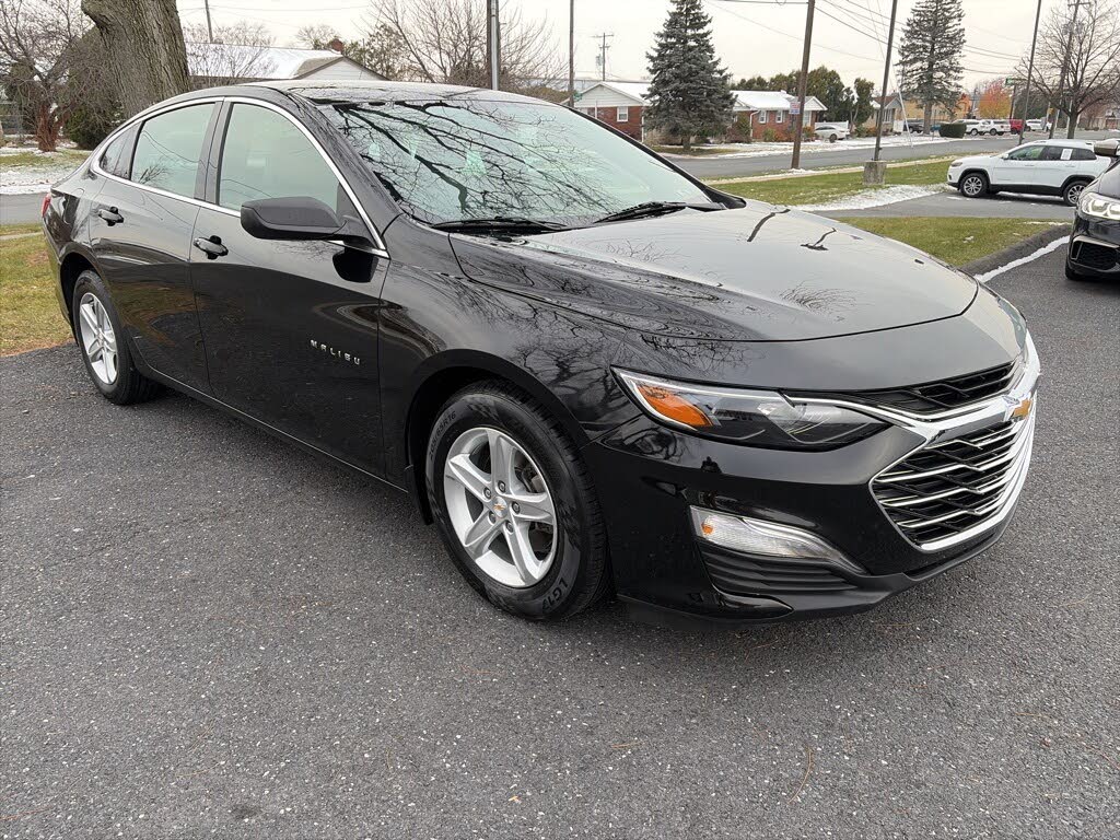 2022 Chevrolet Malibu LS FWD