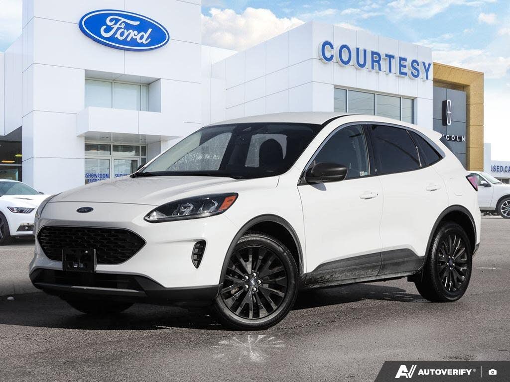 Ford Escape Hybrid SE AWD 2022