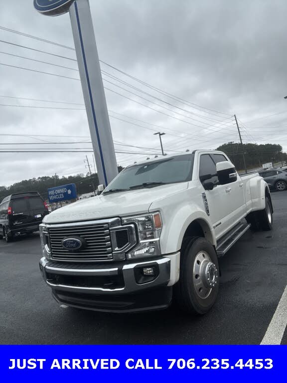 2022 Ford F-450 Super Duty Lariat Crew Cab LB DRW 4WD