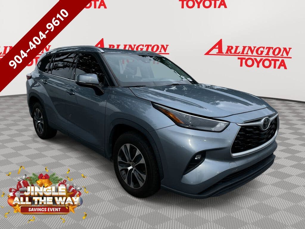 2022 Toyota Highlander XLE FWD