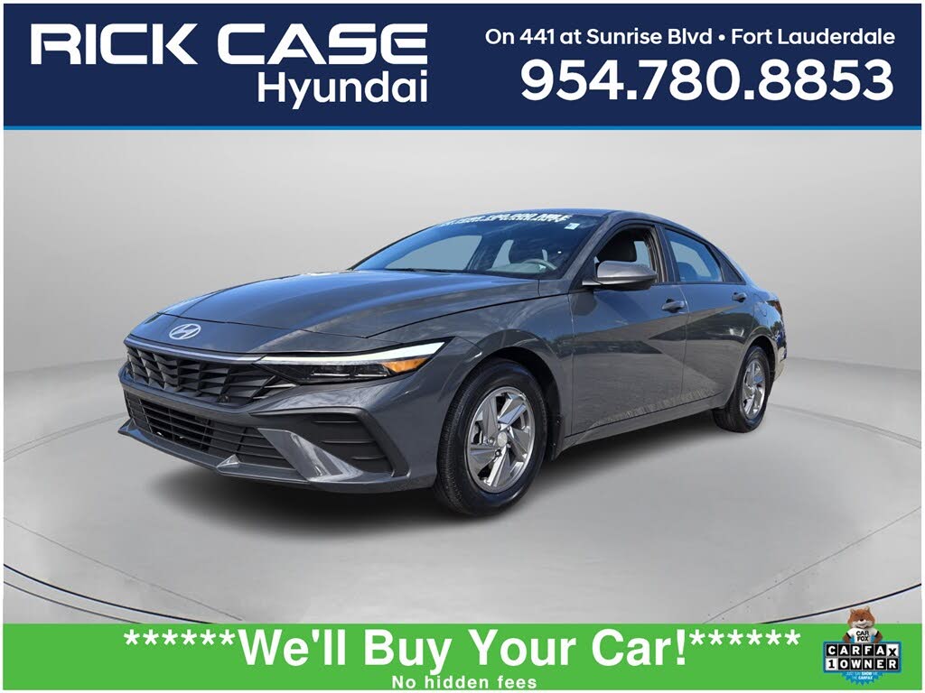 2024 Hyundai Elantra SE FWD