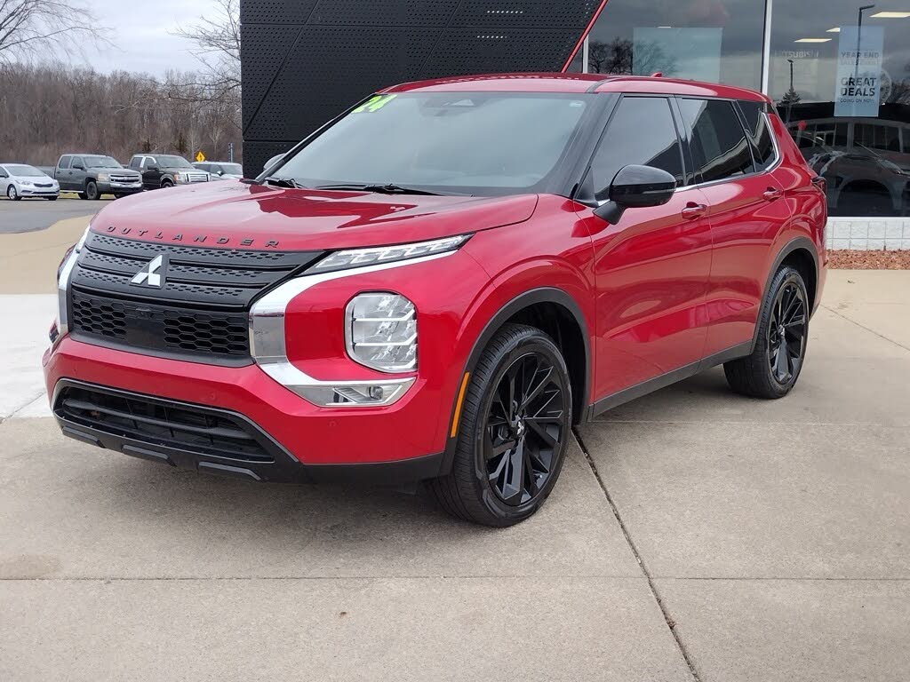 2024 Mitsubishi Outlander SE Black Edition FWD