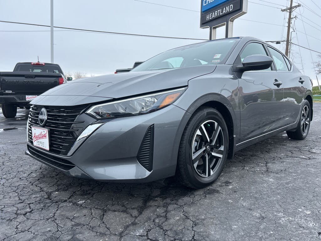 2024 Nissan Sentra SV FWD