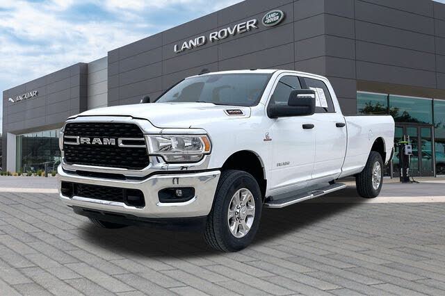2024 RAM 3500 Big Horn Crew Cab LB 4WD