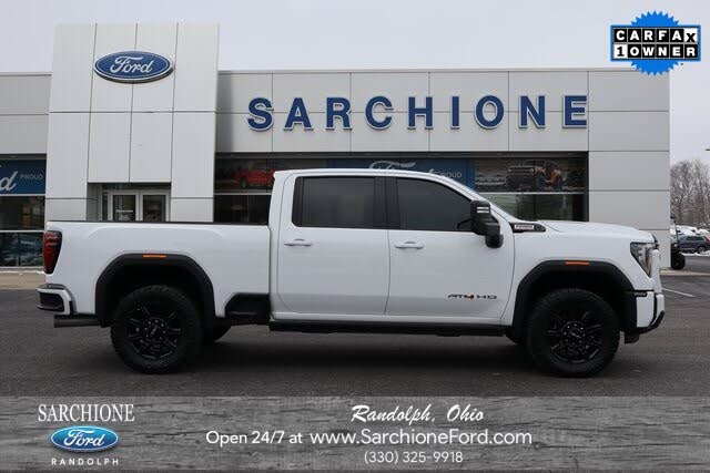 2025 GMC Sierra 2500HD AT4 Crew Cab 4WD