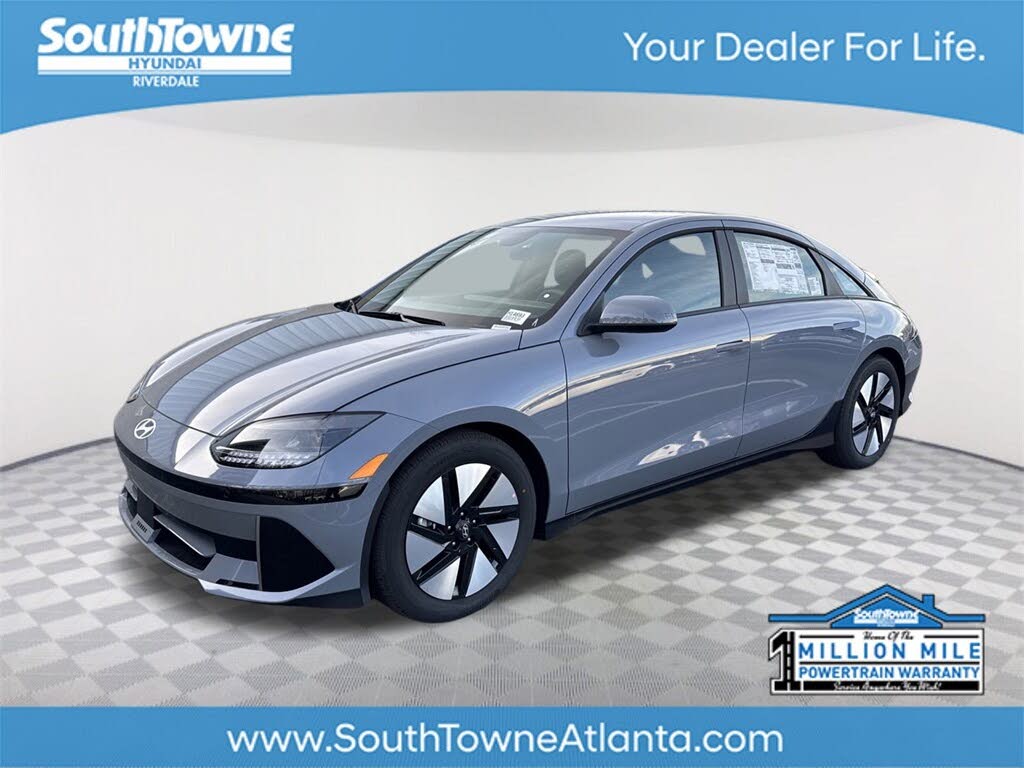 2025 Hyundai Ioniq 6 SE RWD