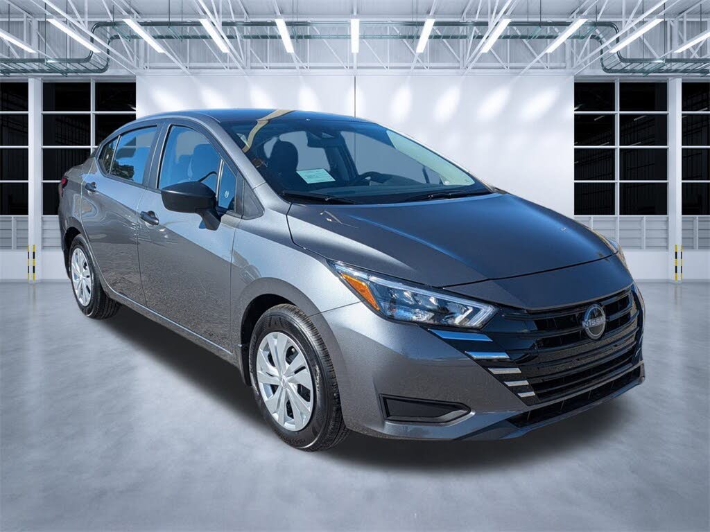 2025 Nissan Versa S FWD