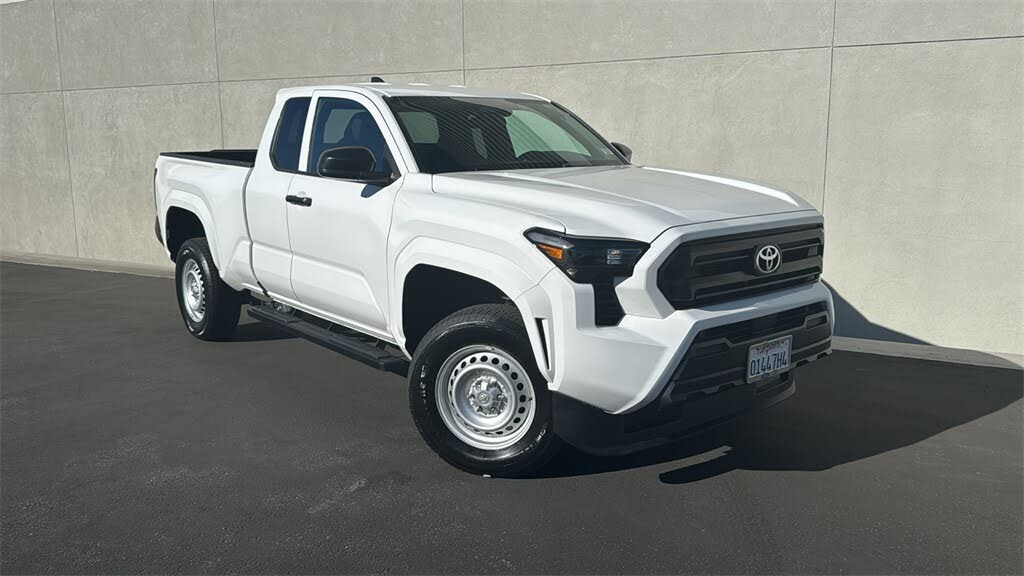 2025 Toyota Tacoma SR XtraCab LB RWD