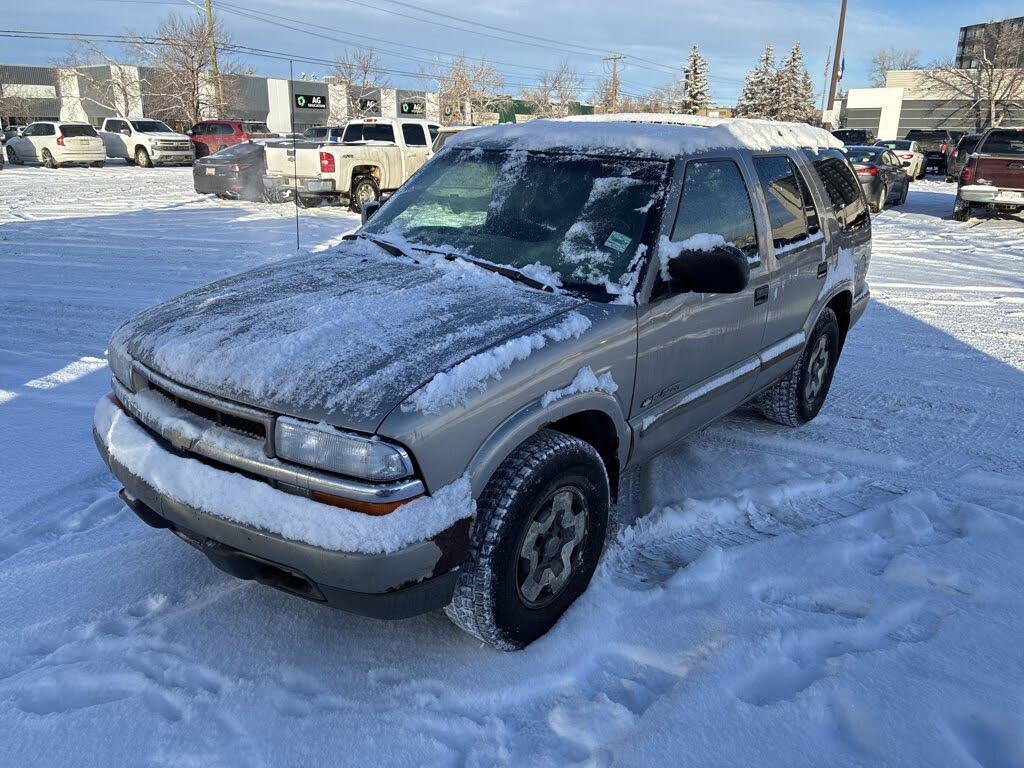 2004 Chevrolet Blazer LS 4-Door 4WD