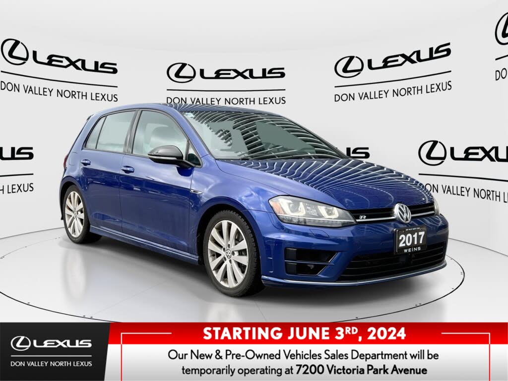 Volkswagen Golf R 4-Door AWD with DCC and Navigation 2017