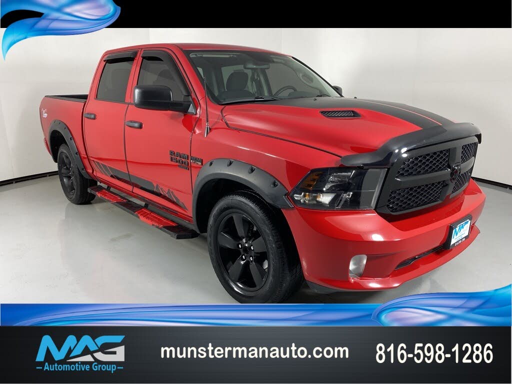 2019 RAM 1500 Classic Express Crew Cab 4WD