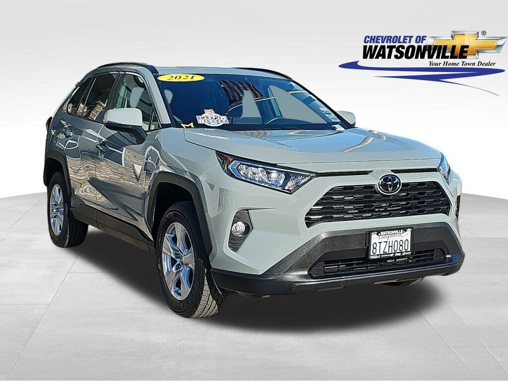 2021 Toyota RAV4 XLE FWD