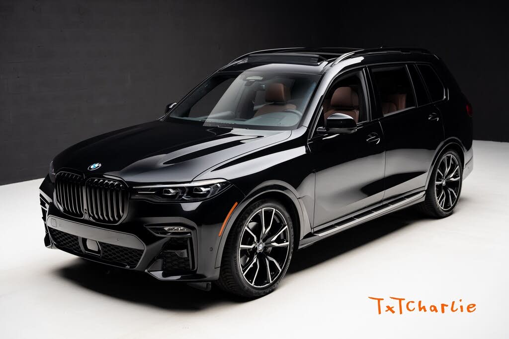 2022 BMW X7 xDrive40i AWD