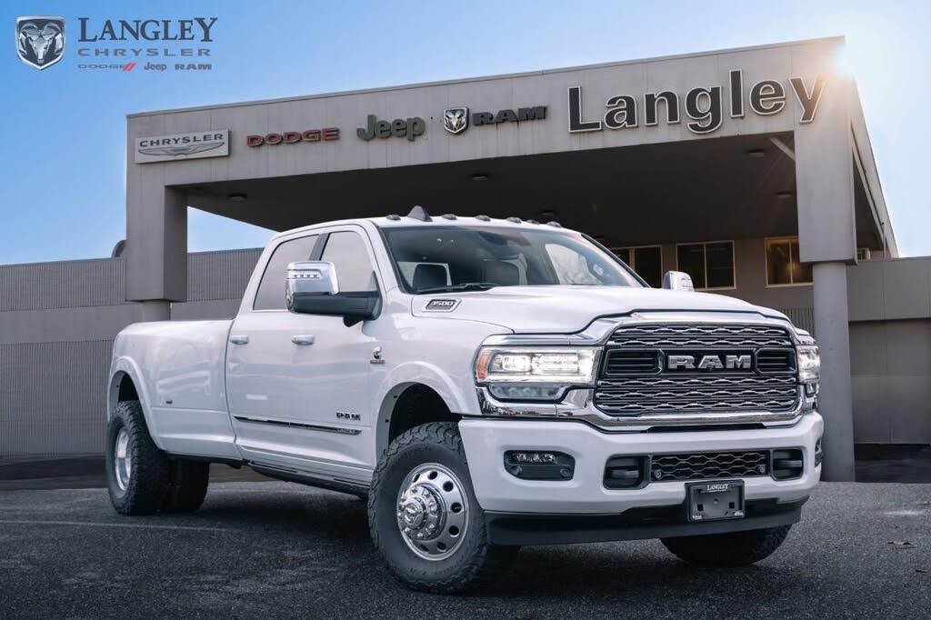 2024 RAM 3500 Limited Crew Cab LB DRW 4WD