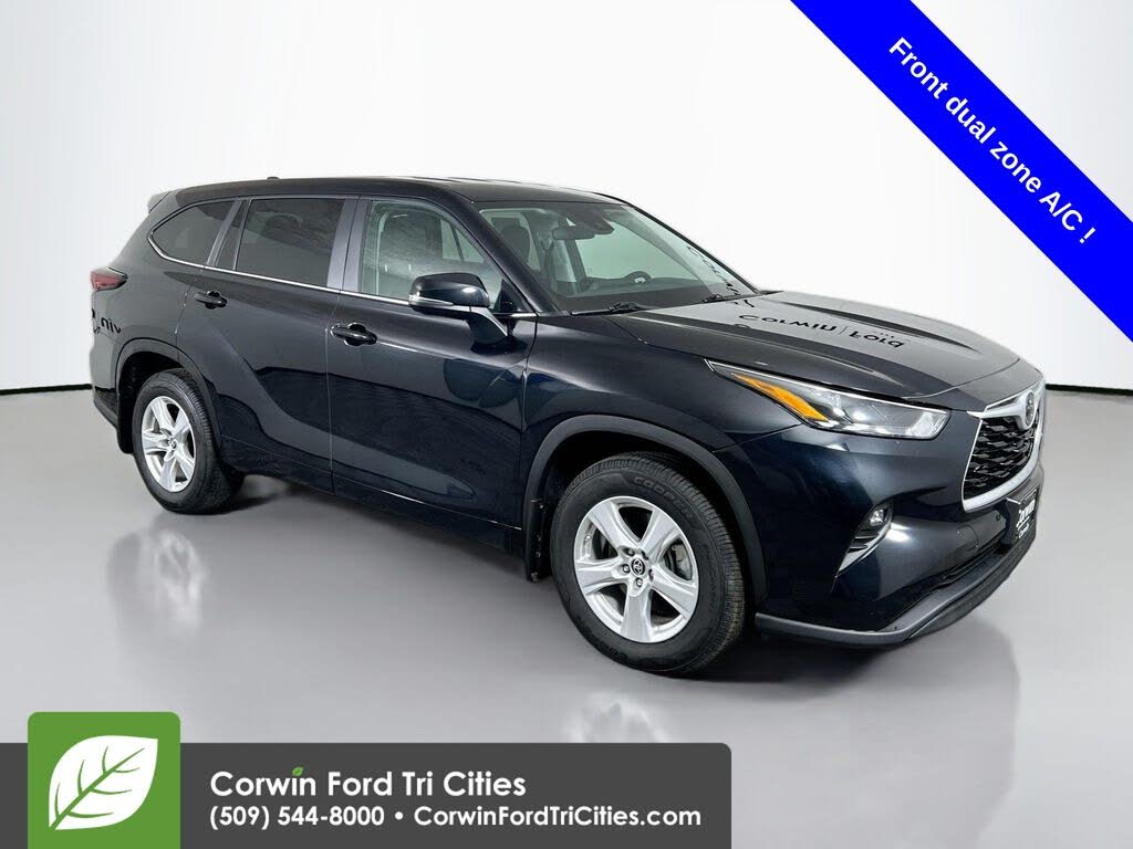 2024 Toyota Highlander LE AWD
